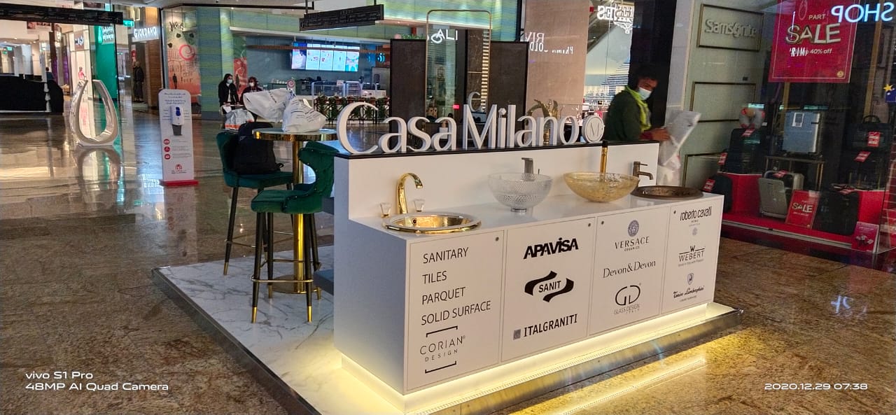 Casa Milano Kiosk